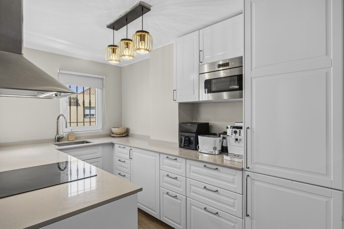 Appartement au premier étage à Benalmadena, Benalmadena, 3/12