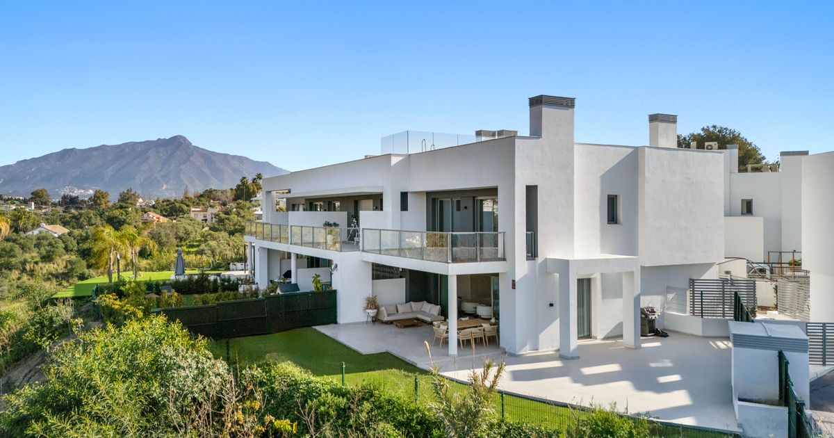 Doppelhaus-Villa in San Pedro de Alcantara, Guadalmina Alta, San Pedro de Alcantara, 1/12