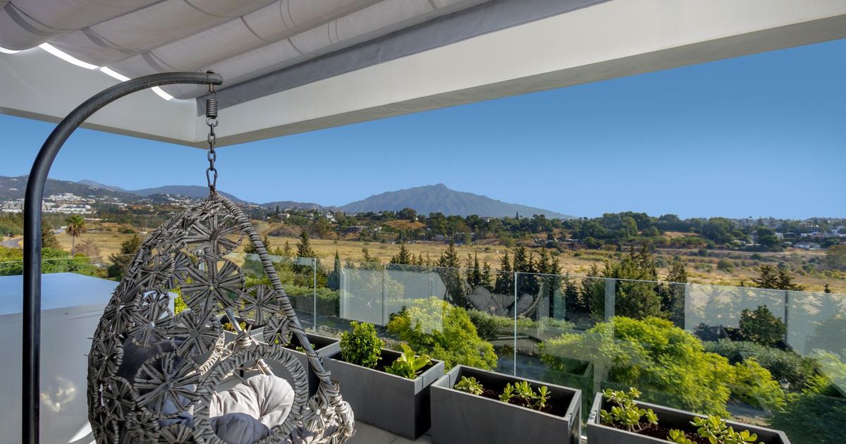 Penthouse in Estepona, Estepona, 1/12