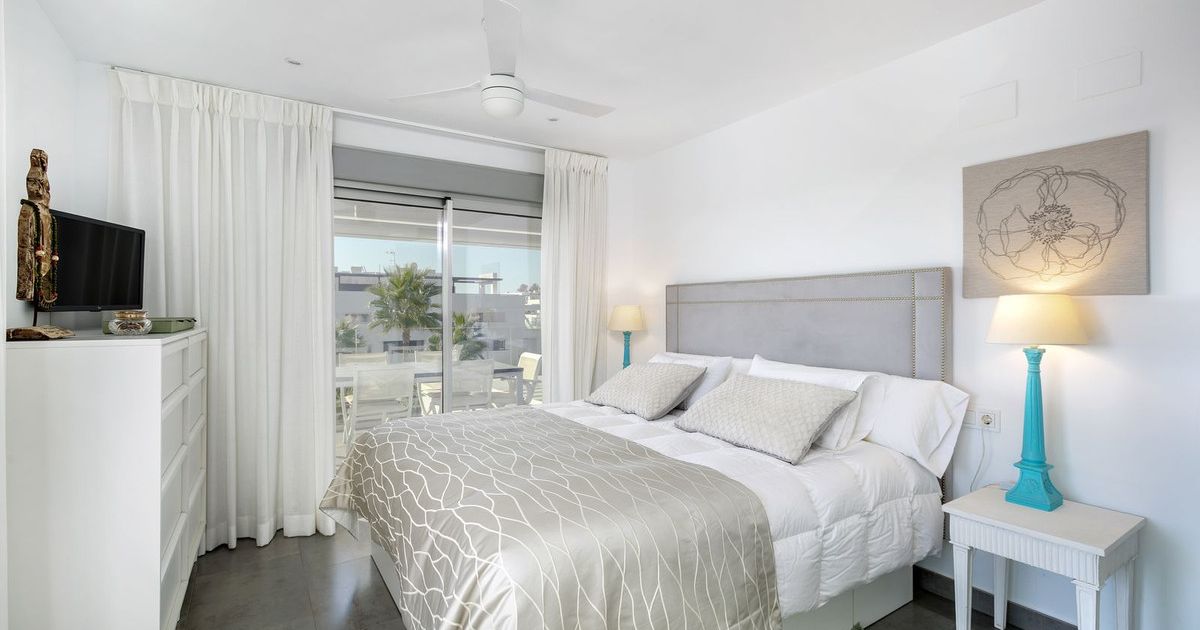 Penthouse in Estepona, Estepona, 7/12