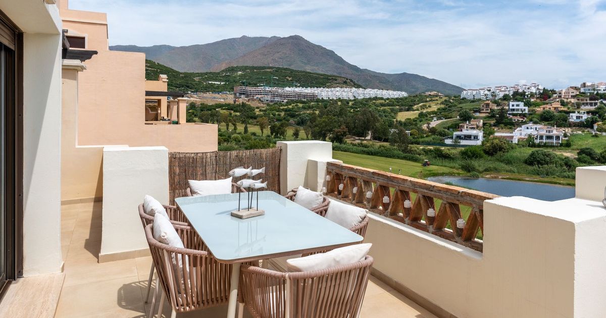 Penthouse Duplex in Estepona, Estepona, 4/12