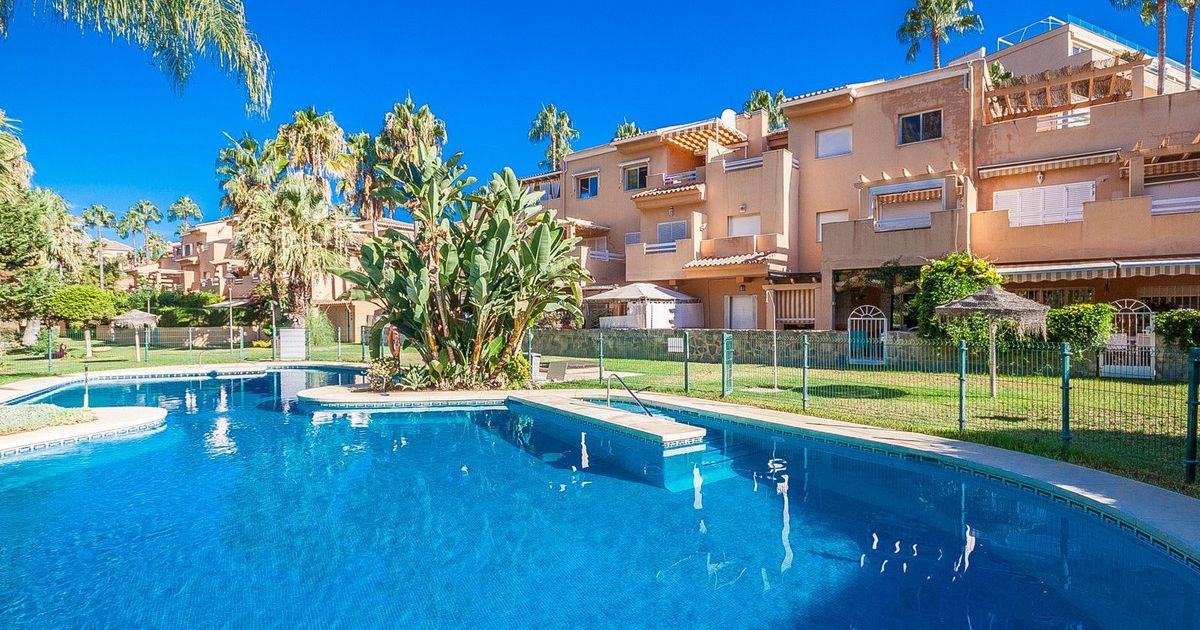 Apartamento en planta media en Cabopino, Cabopino, 2/11