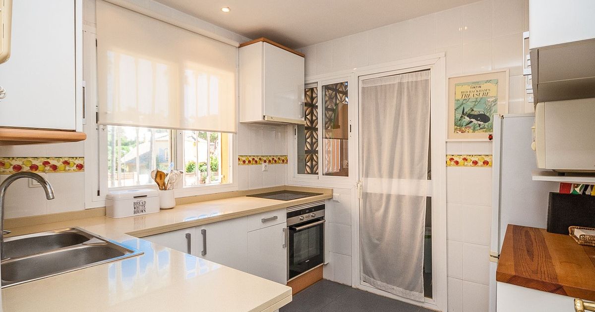 Apartamento en planta media en Cabopino, Cabopino, 8/11