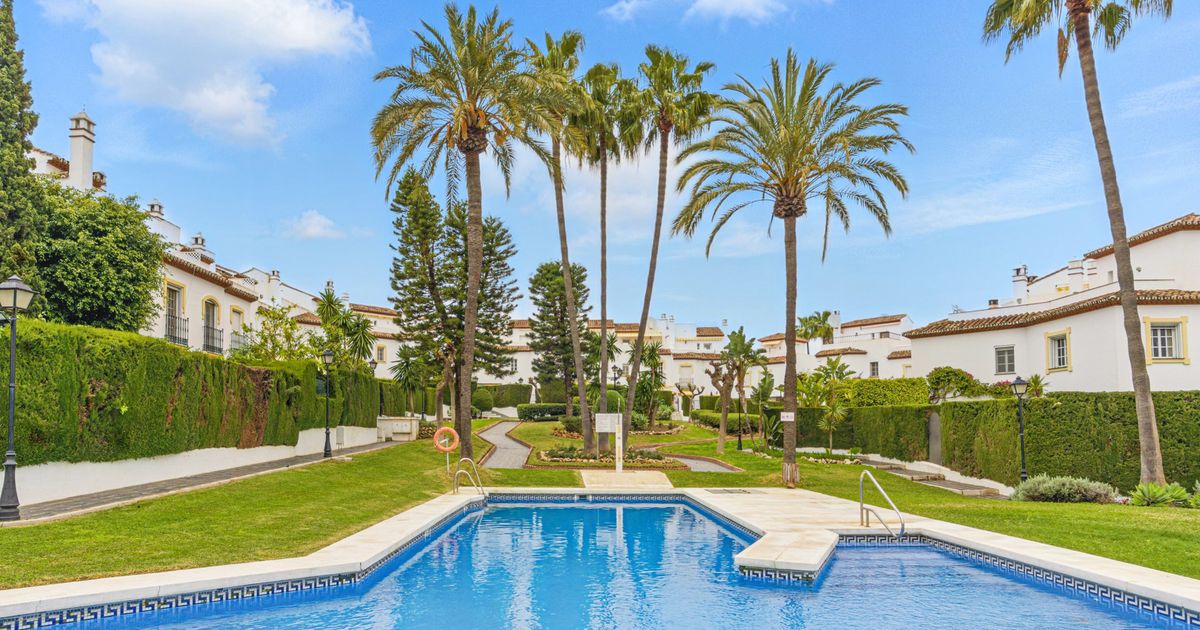 Town House in Estepona, Bel Air, Estepona, 3/12