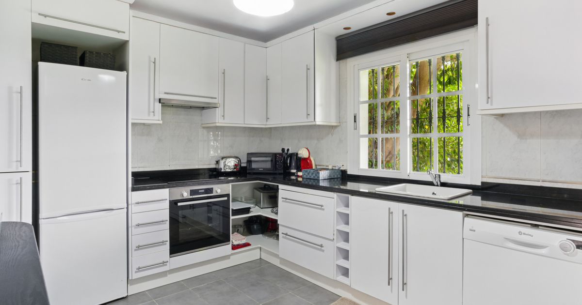 Town House in Estepona, Bel Air, Estepona, 6/12