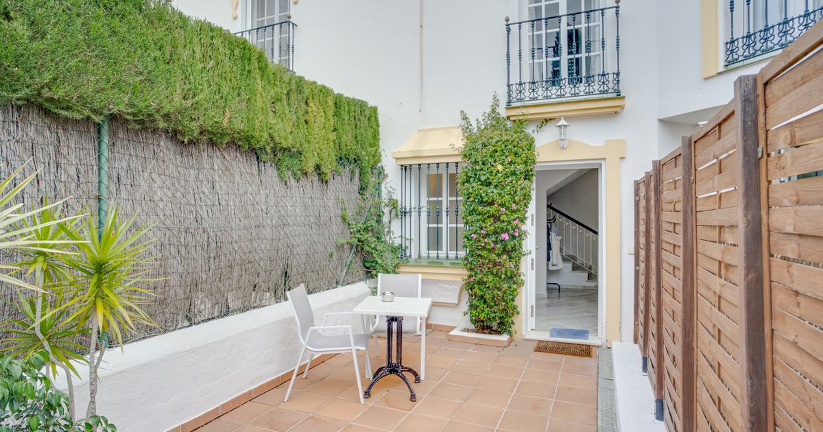 Town House in Estepona, Bel Air, Estepona, 7/12