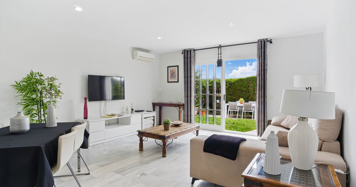 Town House in Estepona, Bel Air, Estepona, 8/12