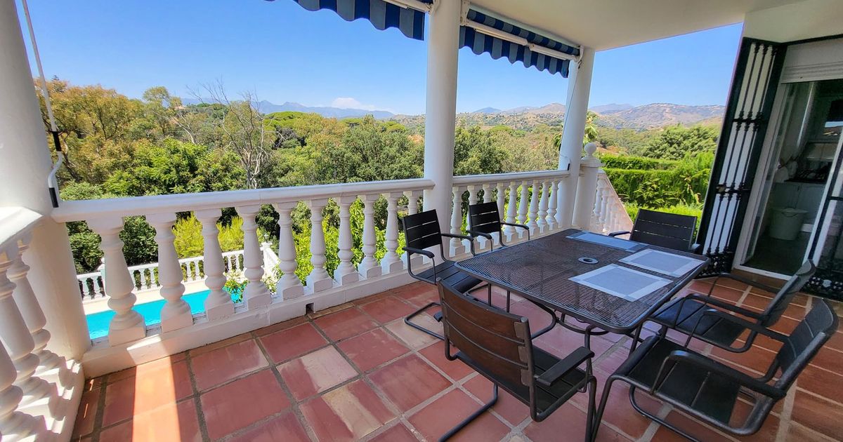 Villa in Marbella East, Elviria, Marbella East, 11/12
