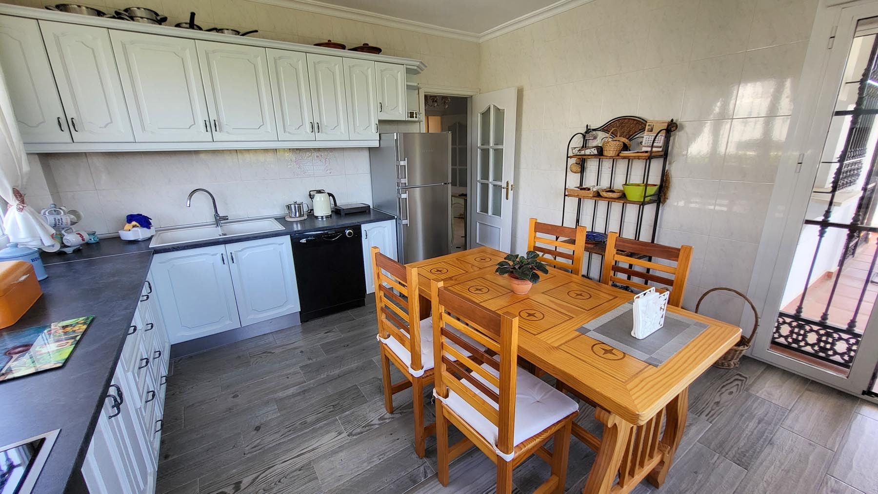 Villa in Marbella East, Elviria, Marbella East, 7/12