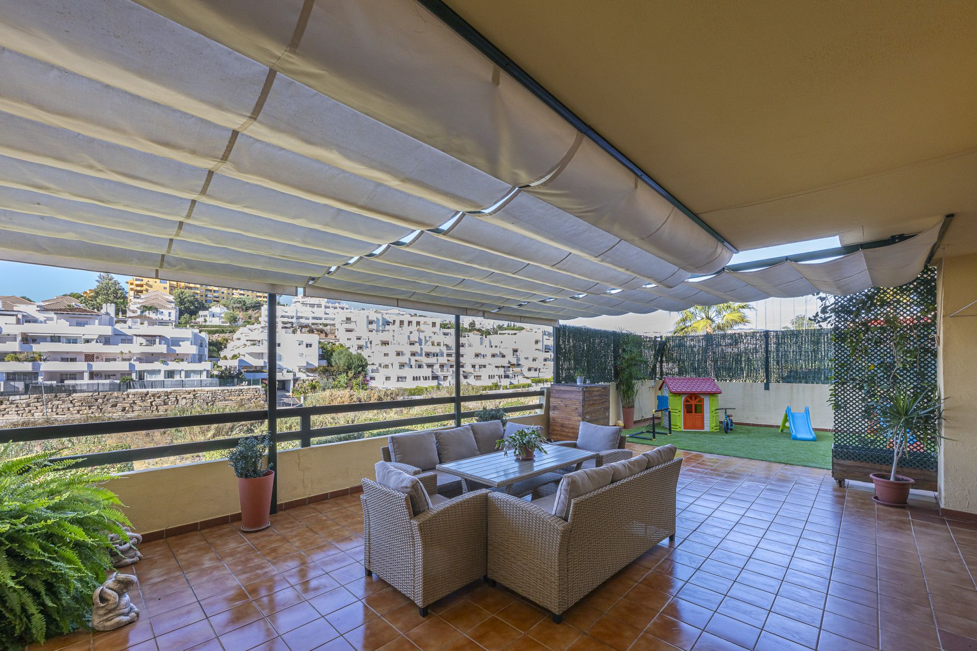 Apartament na parterze w Estepona, Las Joyas, Estepona, 2/12