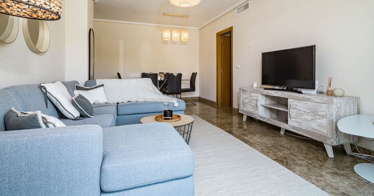 Appartement op de begane grond in Selwo, Selwo, 11/12