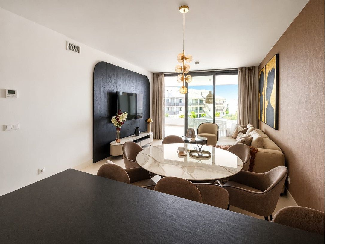 Middle Floor Apartment in Higueron, Higueron, 3/12