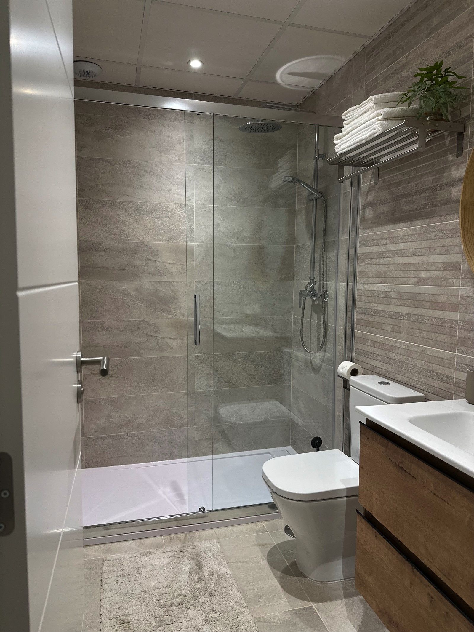 Apartamento de planta baja en Estepona, Estepona Puerto, Estepona, 2/12