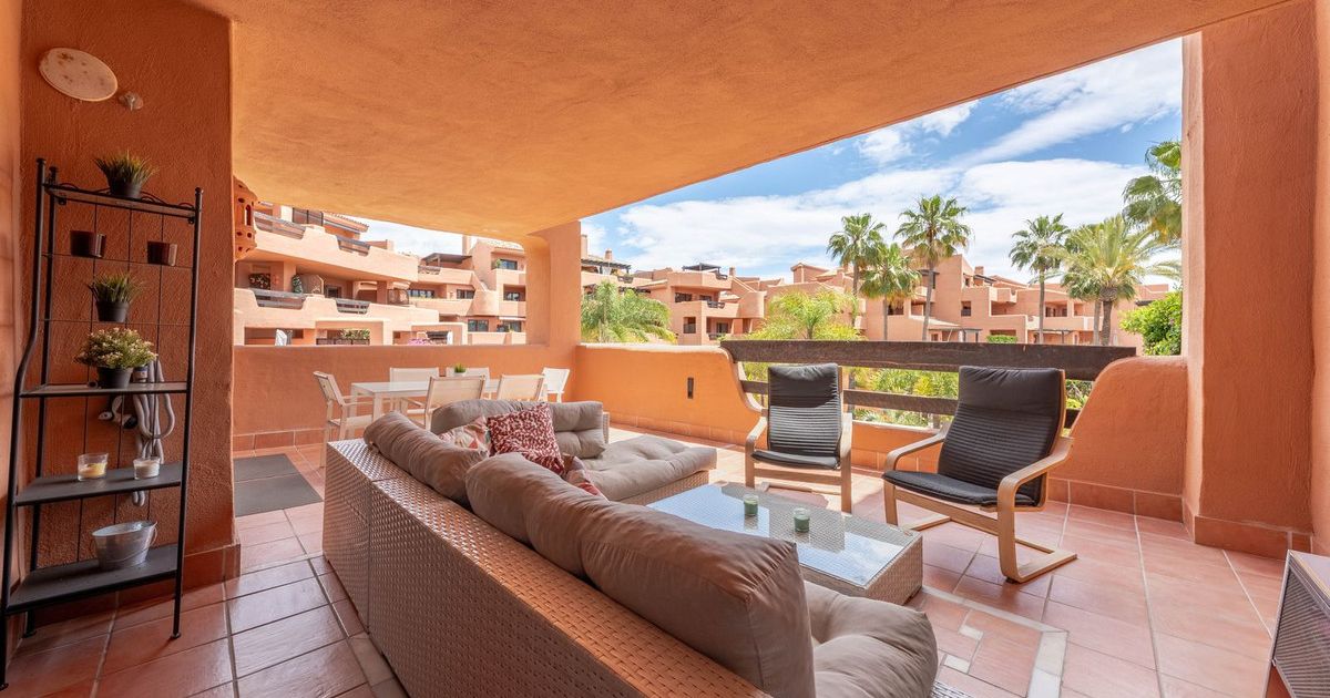 Middenverdieping appartement in Estepona, Estepona, 1/12