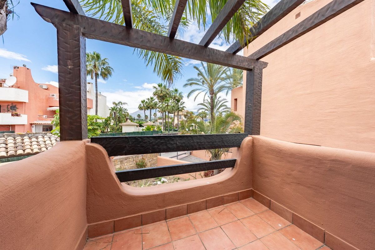 Middenverdieping appartement in Estepona, Estepona, 11/12