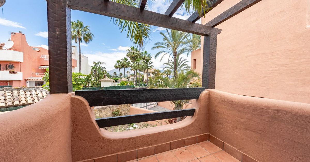Middenverdieping appartement in Estepona, Estepona, 11/12