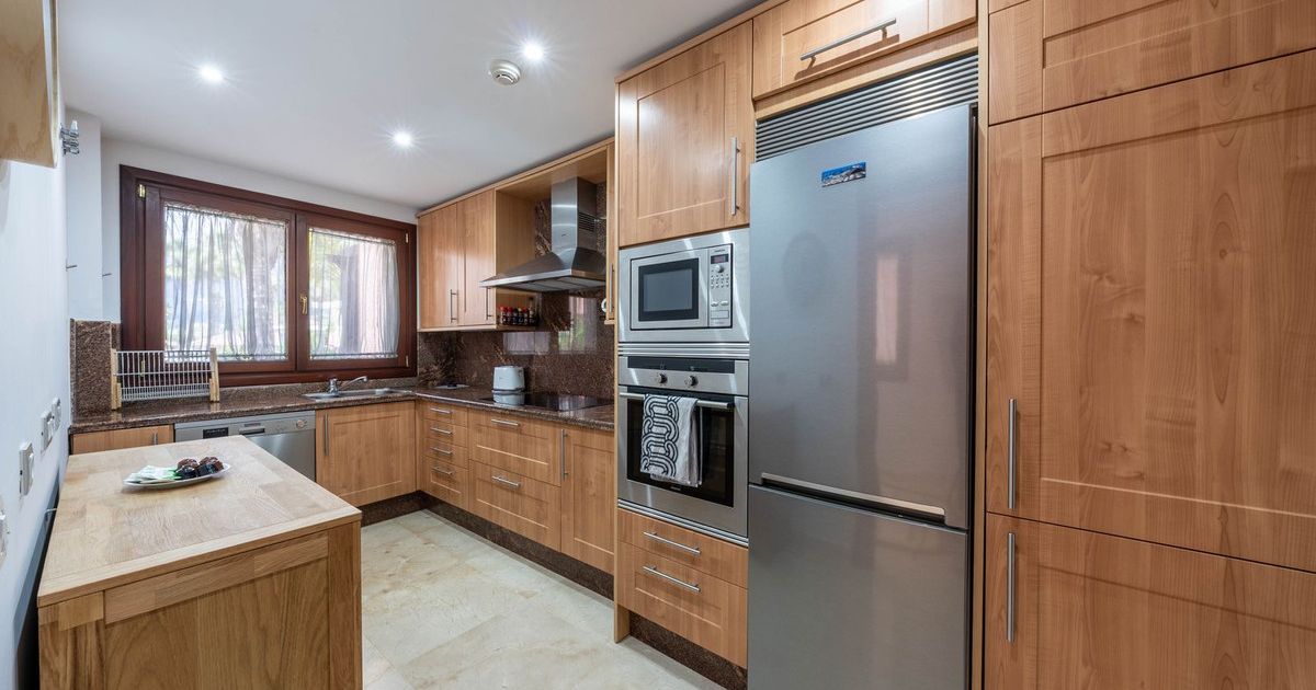 Middenverdieping appartement in Estepona, Estepona, 7/12