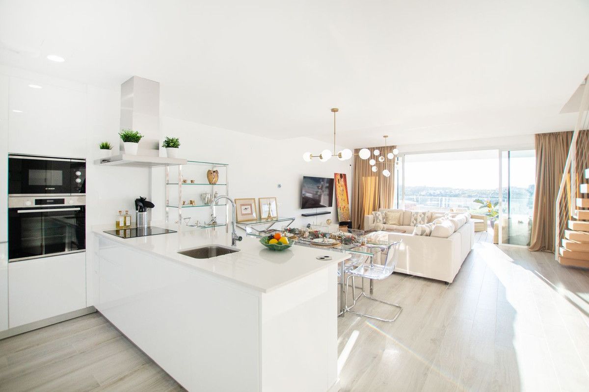 Townhouse in Cancelada, Cancelada, 3/12