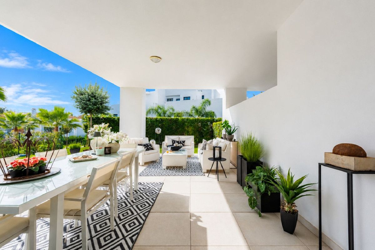 Gelijkvloers appartement in El Paraiso, El Paraiso, 6/12