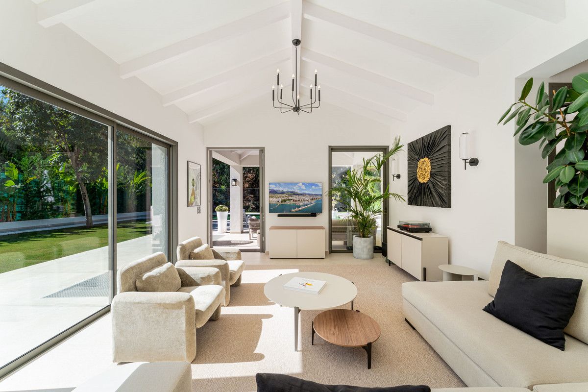 Freistehende Villa in Nueva Andalucía, Nueva Andalucía, 5/12