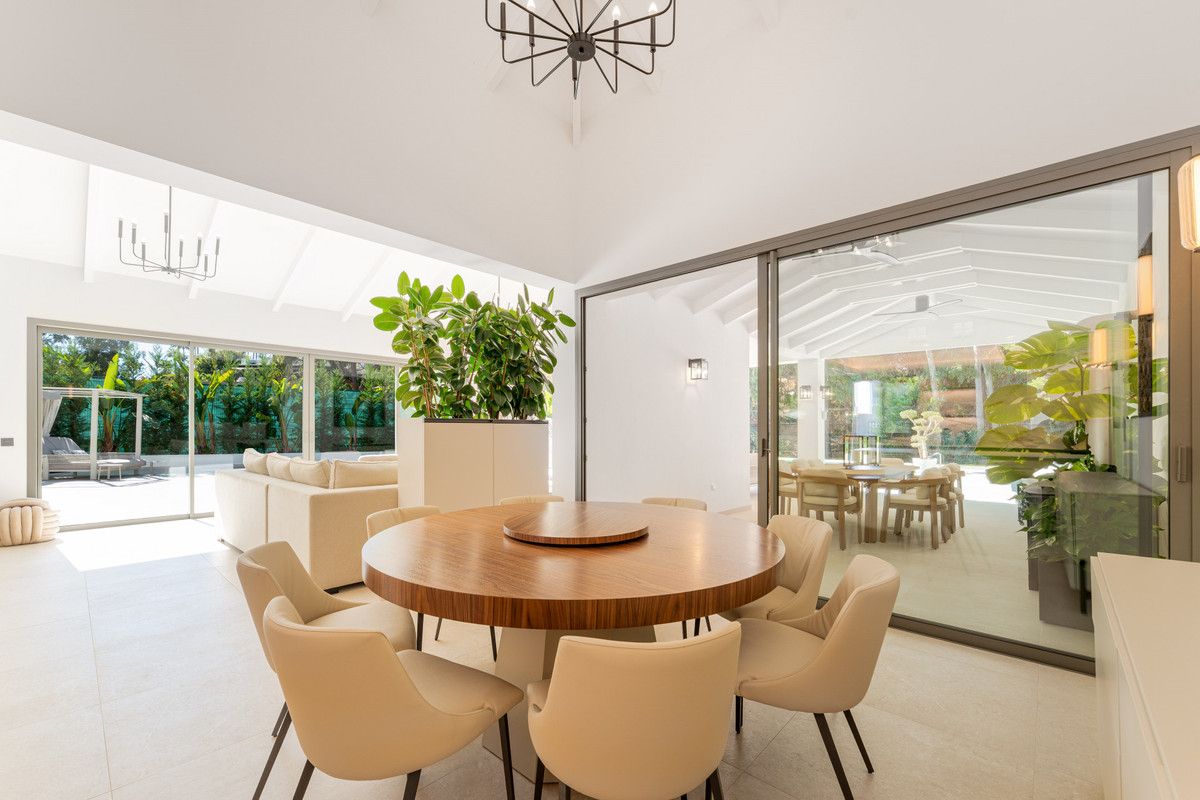 Freistehende Villa in Nueva Andalucía, Nueva Andalucía, 6/12