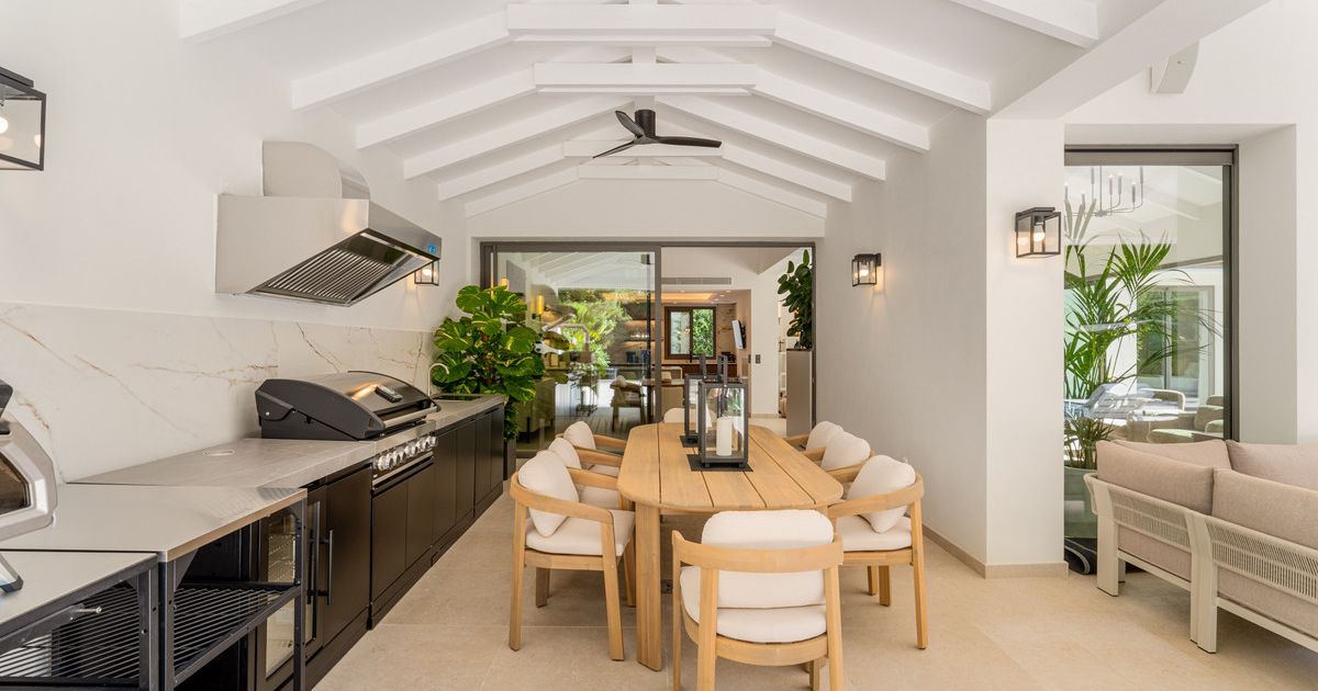 Freistehende Villa in Nueva Andalucía, Nueva Andalucía, 8/12