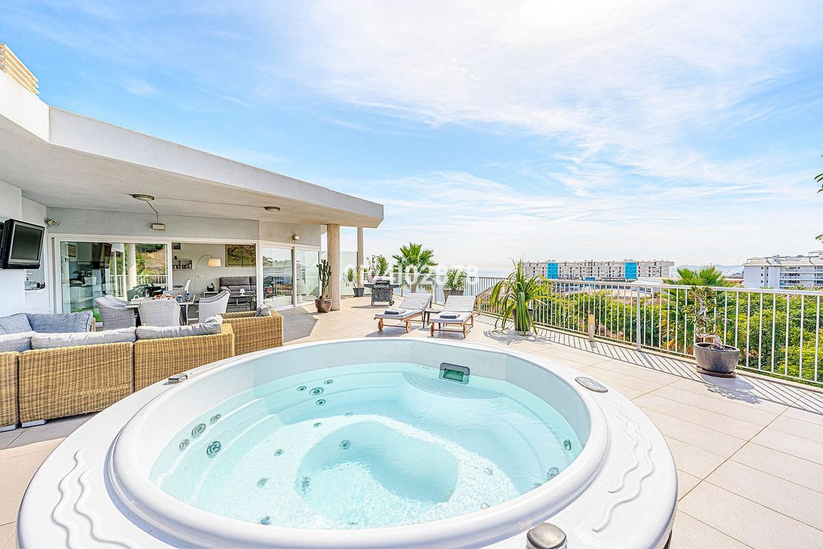 Penthouse in Higueron, Higueron, 2/12
