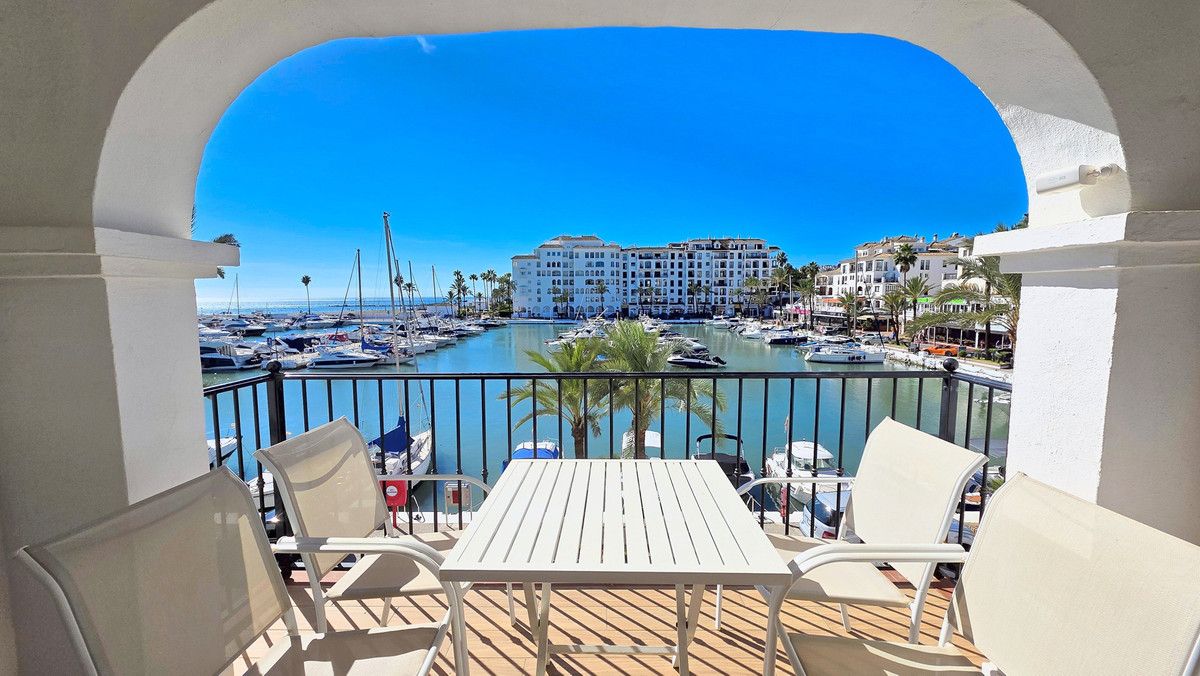 Appartement en étage intermédiaire à La Duquesa, La Duquesa, 1/12