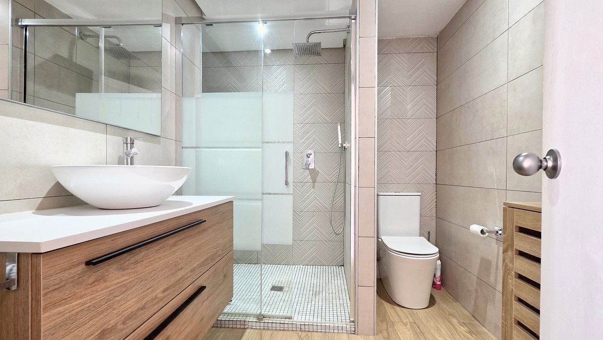 Appartement en étage intermédiaire à La Duquesa, La Duquesa, 3/12