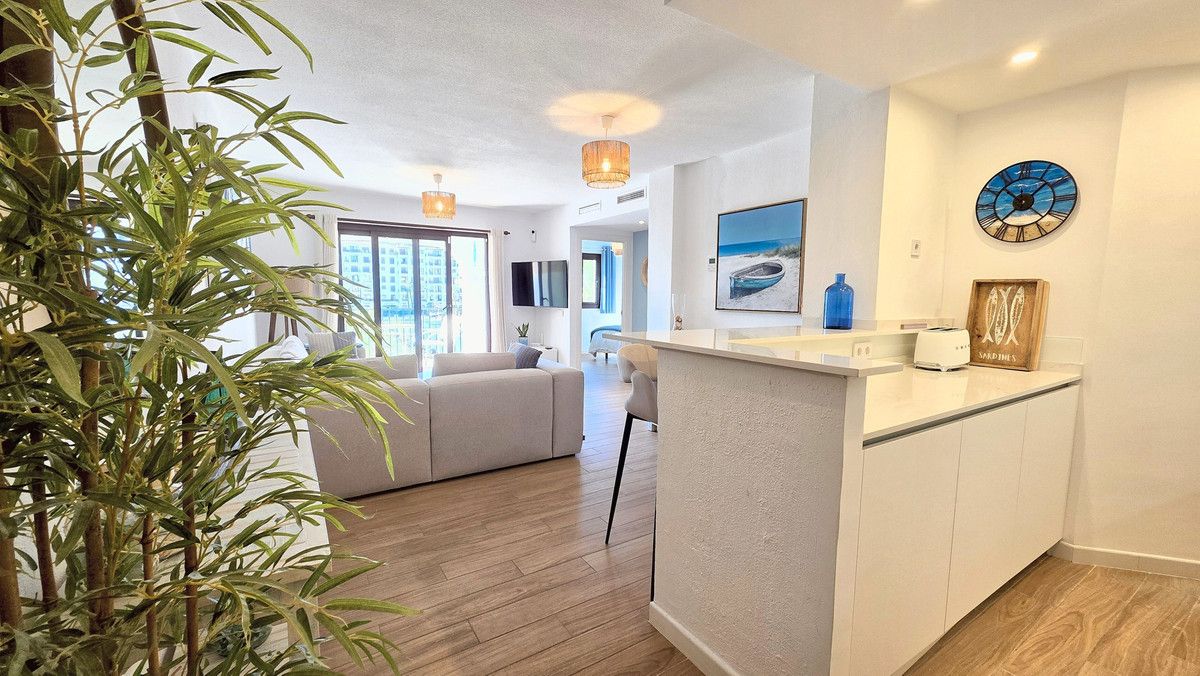 Appartement en étage intermédiaire à La Duquesa, La Duquesa, 5/12