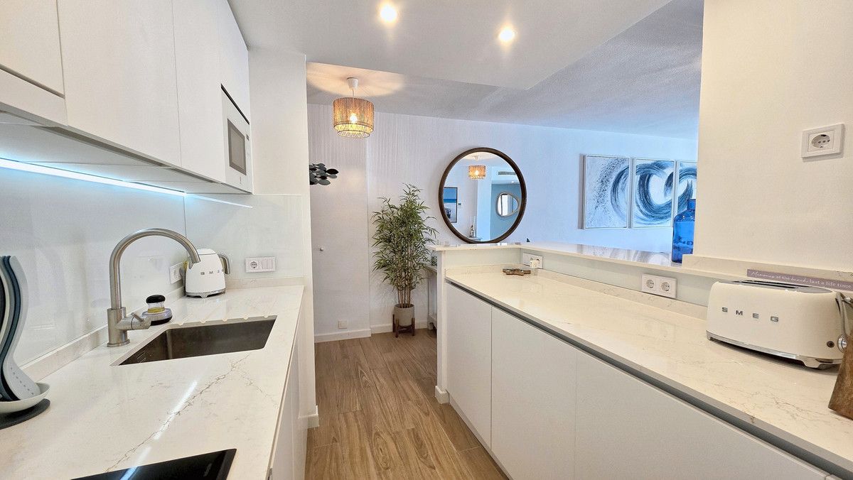 Appartement en étage intermédiaire à La Duquesa, La Duquesa, 7/12
