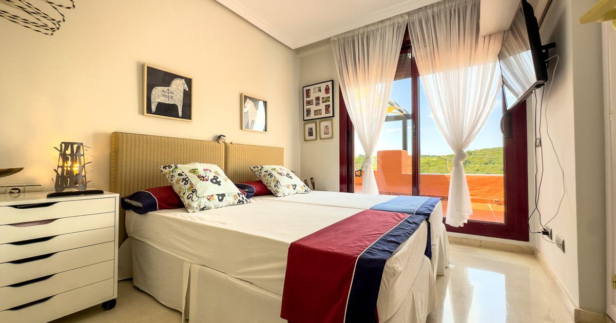 Penthouse in Casares, Casares, 12/12