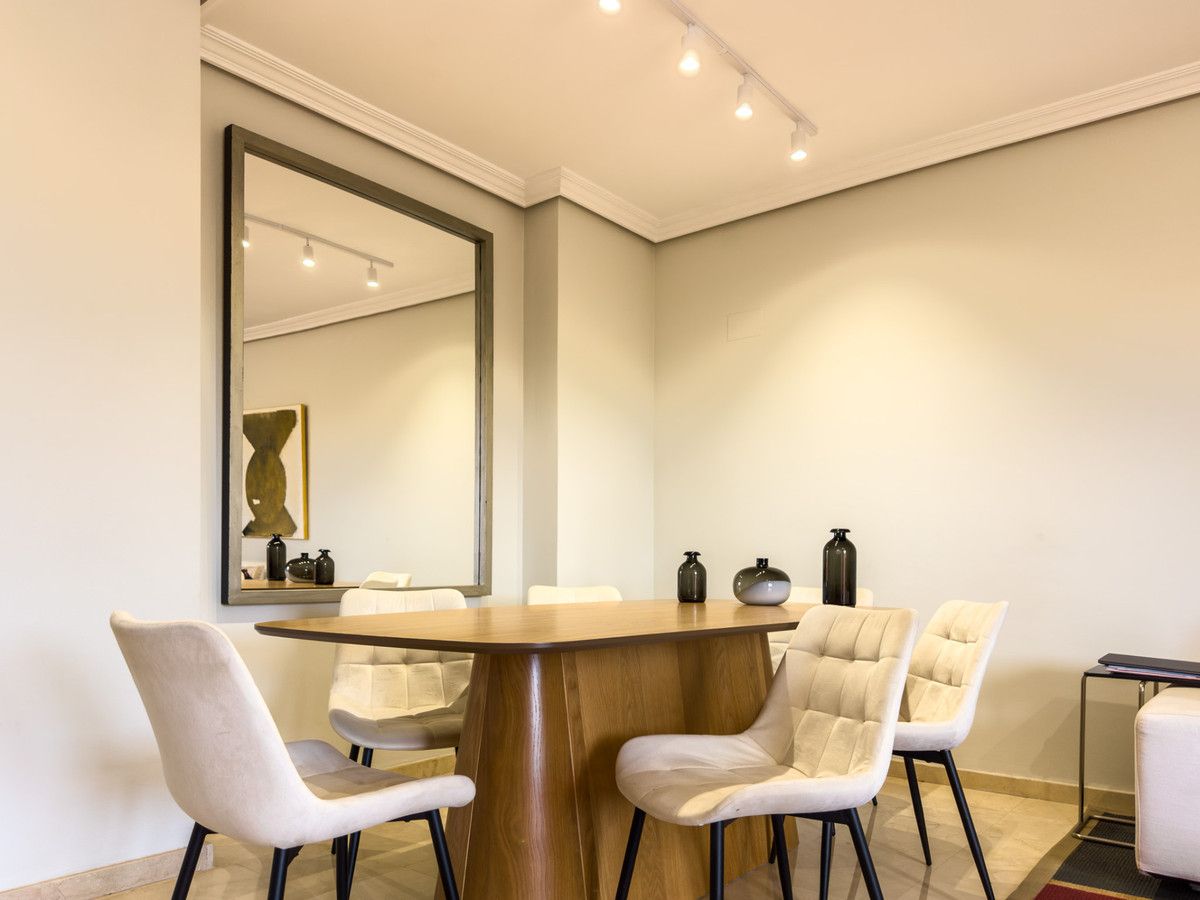 Penthouse in Casares, Casares, 5/12