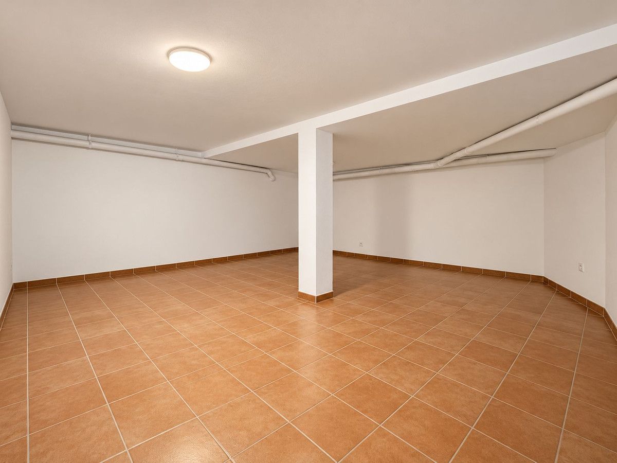 Townhouse in El Paraiso, El Paraiso, 12/12
