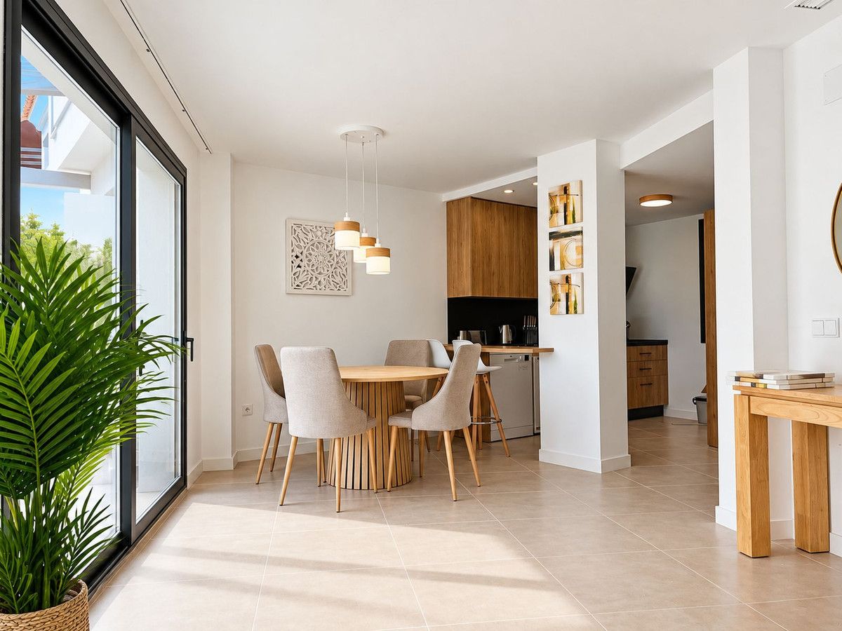 Townhouse in El Paraiso, El Paraiso, 3/12