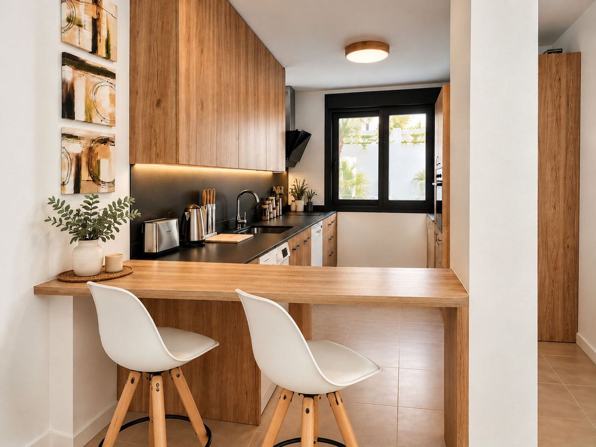 Townhouse in El Paraiso, El Paraiso, 4/12