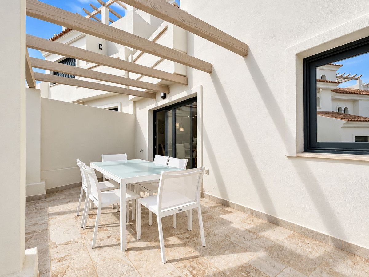 Townhouse in El Paraiso, El Paraiso, 8/12