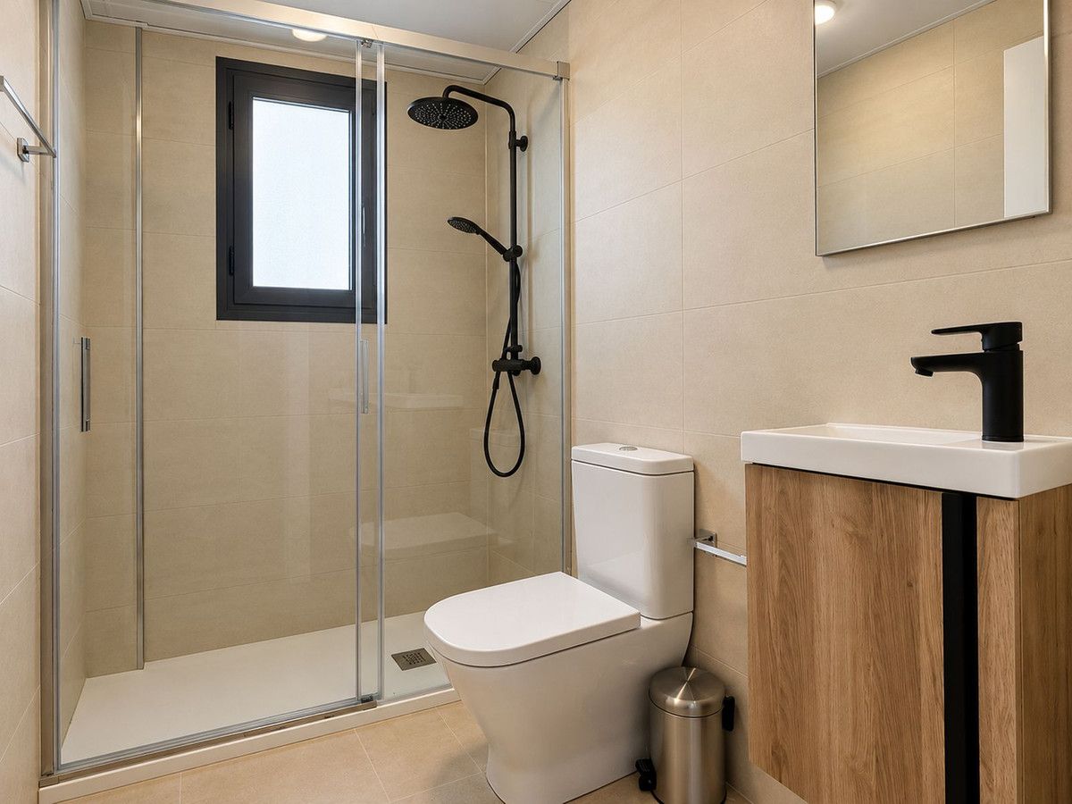 Townhouse in El Paraiso, El Paraiso, 10/12