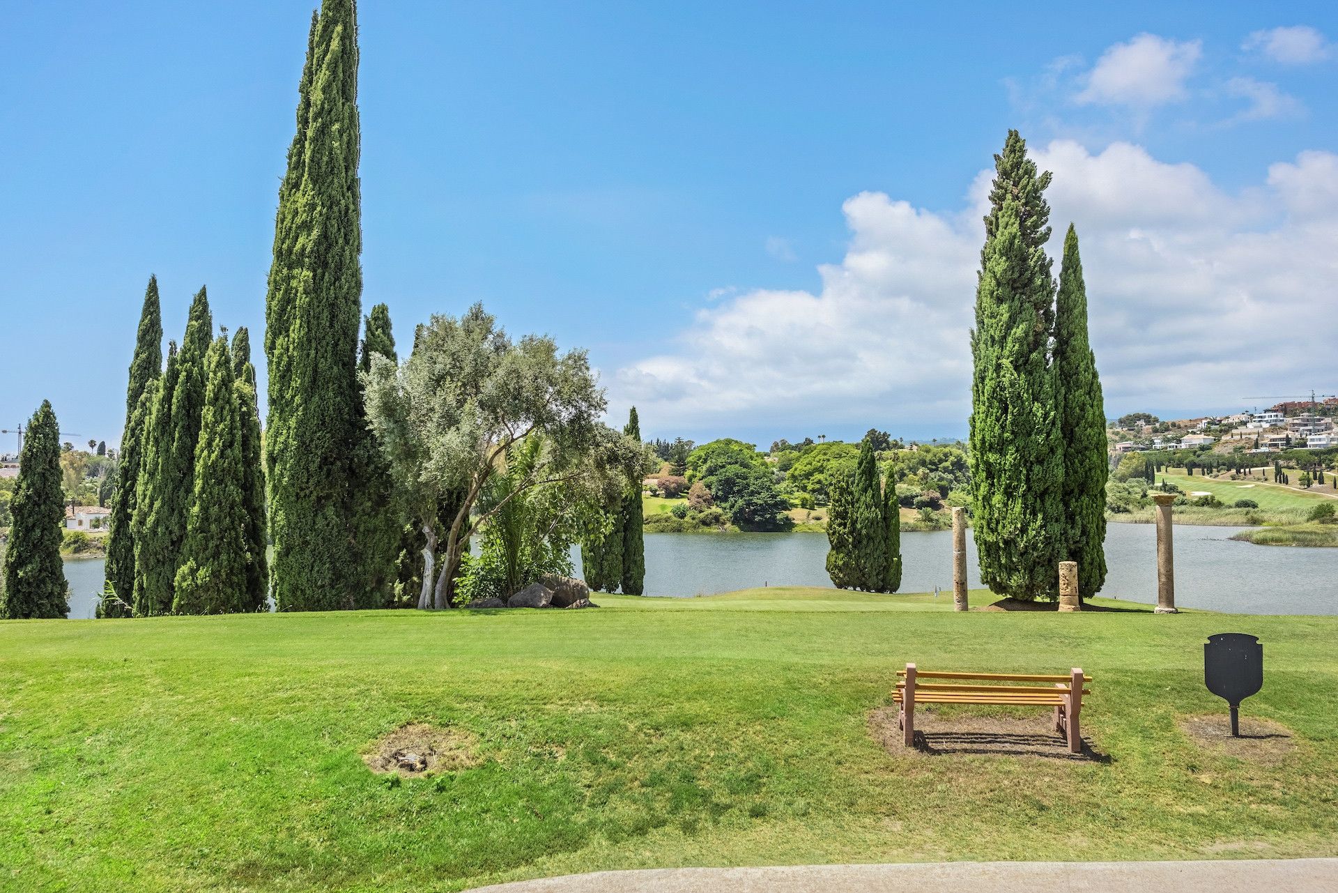 Apartamento en Planta Baja en Benahavis, Los Flamingos, Benahavis, 12/12