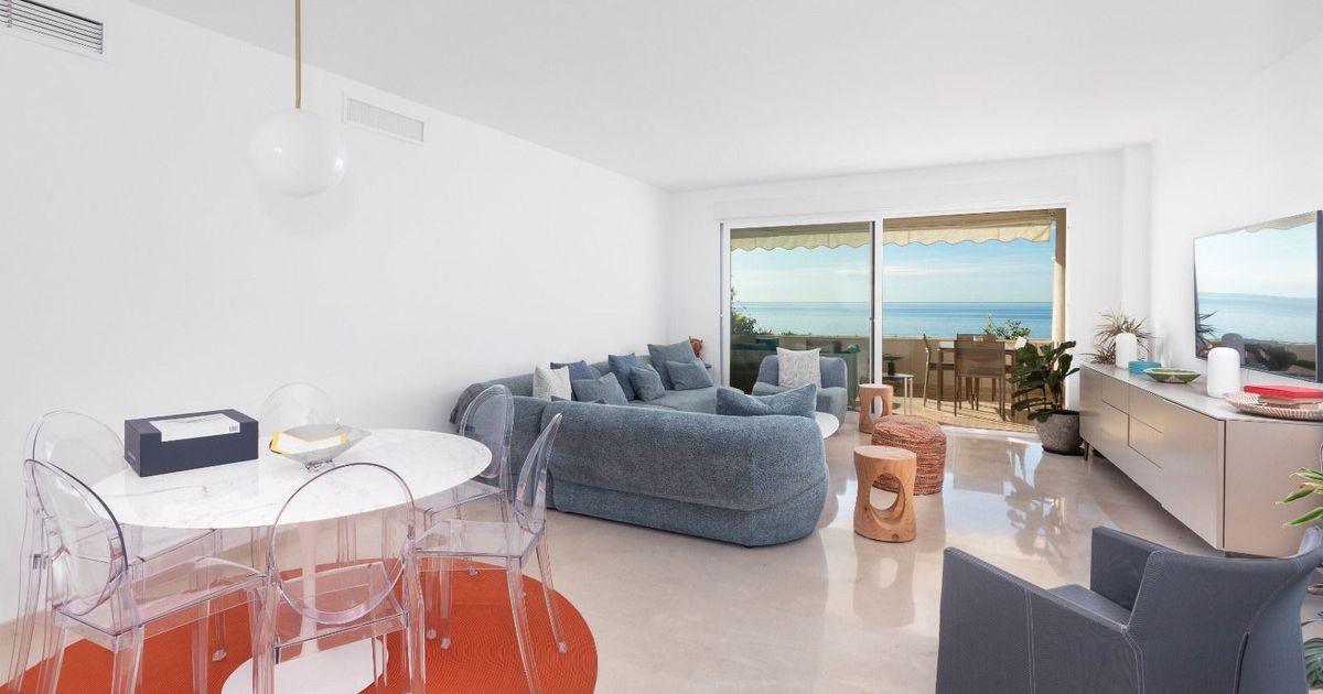 Квартира на среднем этаже в Estepona, Estepona, 8/12