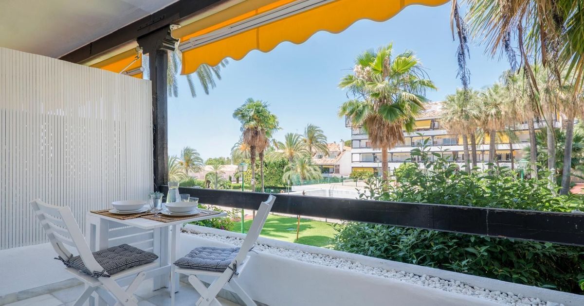Middle Floor Studio in Marbella, Marbella, 4/12