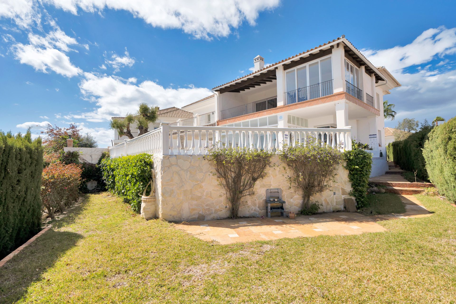 Semi Detached House in Marbella East, La Mairena, Marbella East, 3/12
