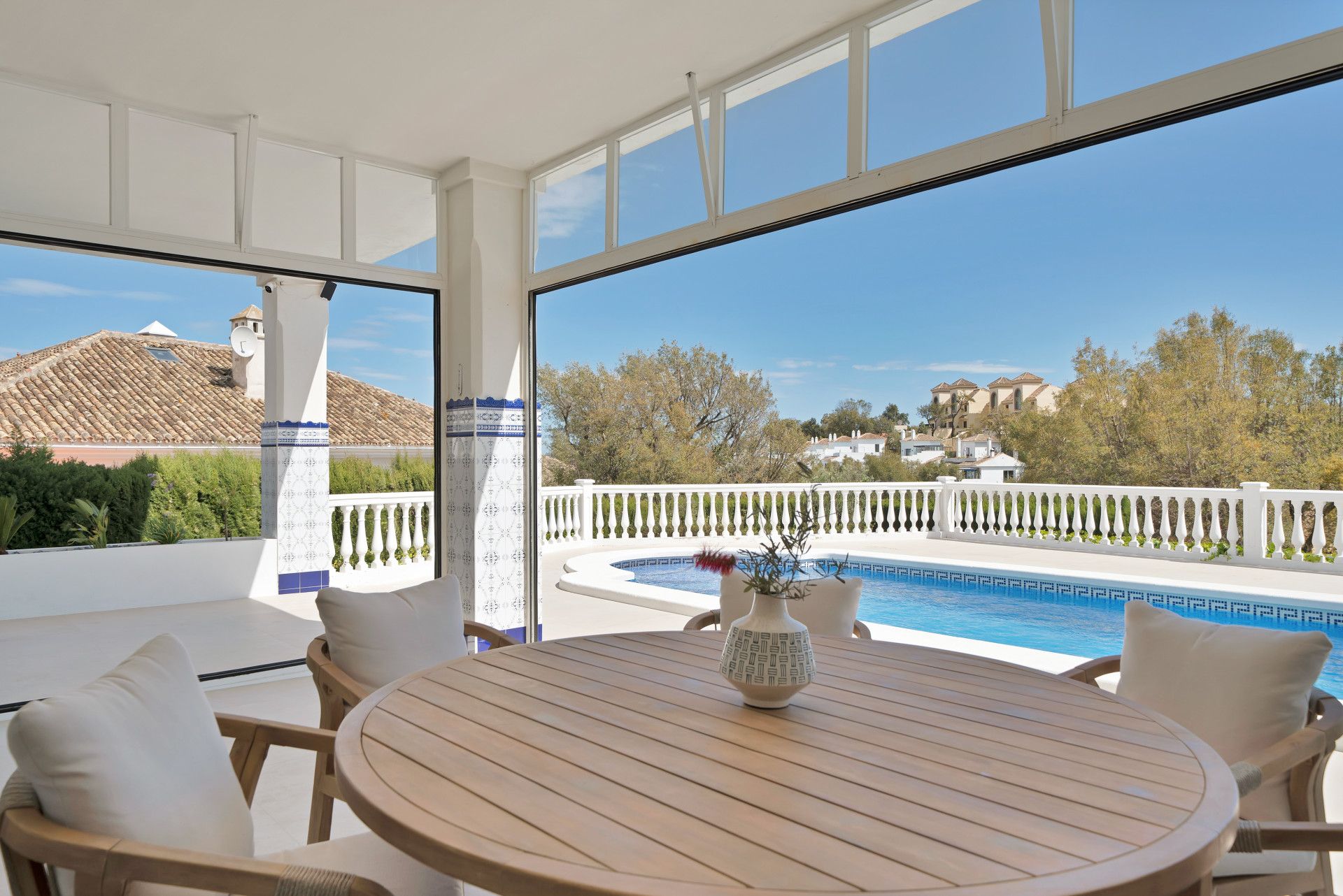 Semi Detached House in Marbella East, La Mairena, Marbella East, 5/12