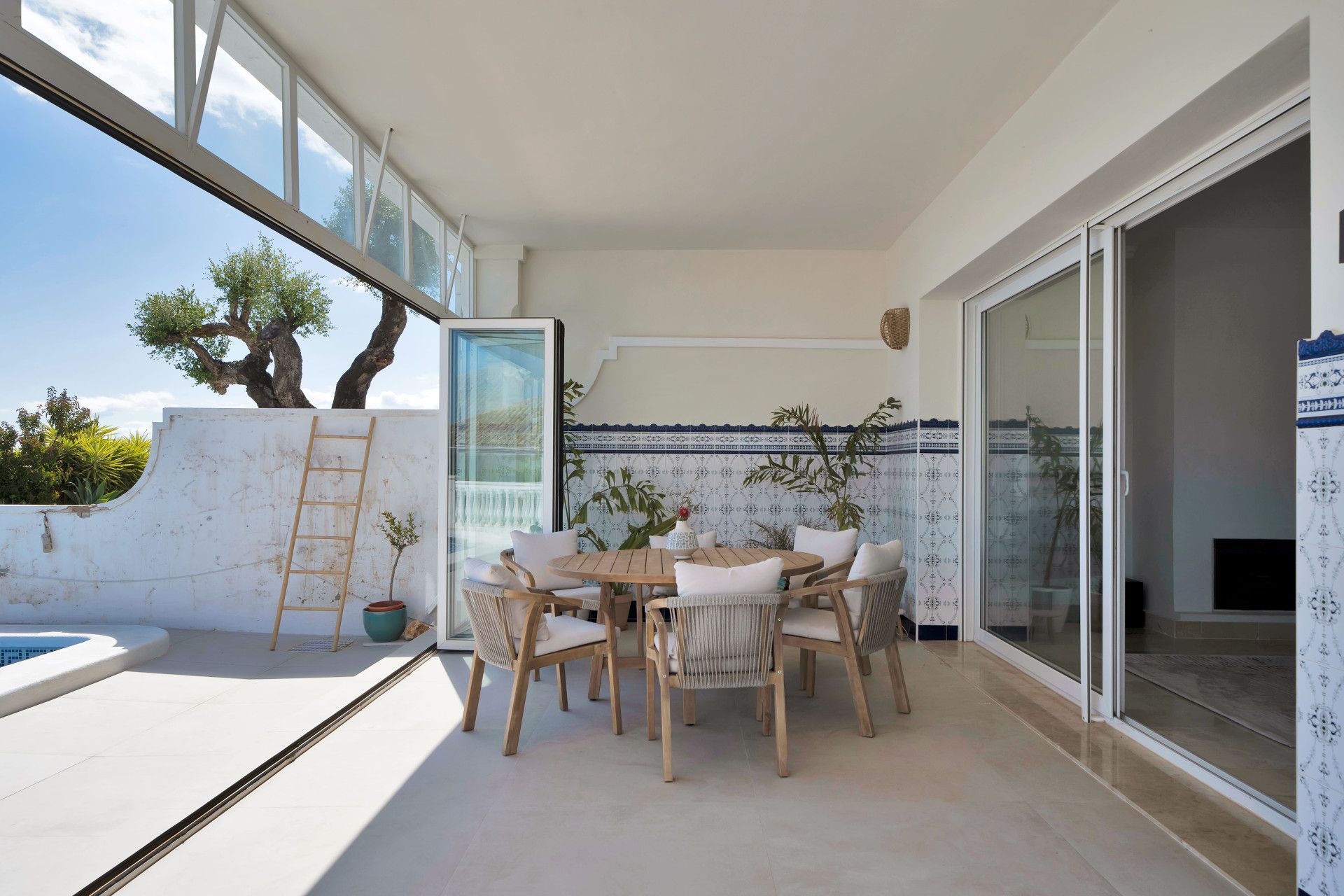 Semi Detached House in Marbella East, La Mairena, Marbella East, 6/12