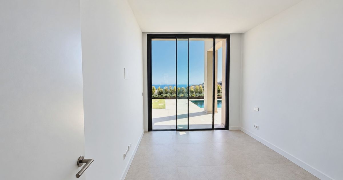 Villa in Benahavis, Benahavis, 9/12