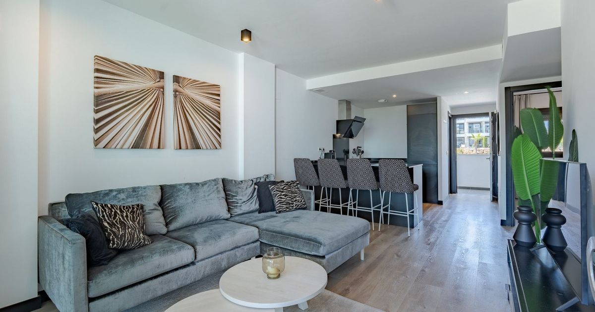Middle Floor Apartment in Mijas, Mijas, 1/12