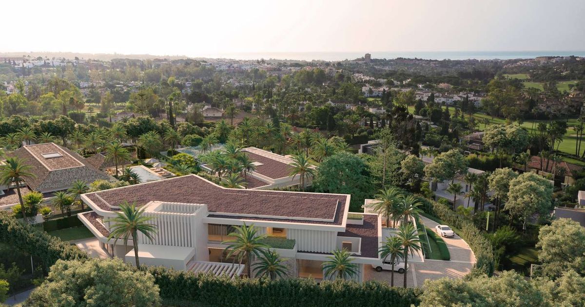 Villa à Marbella, Marbella, 12/12