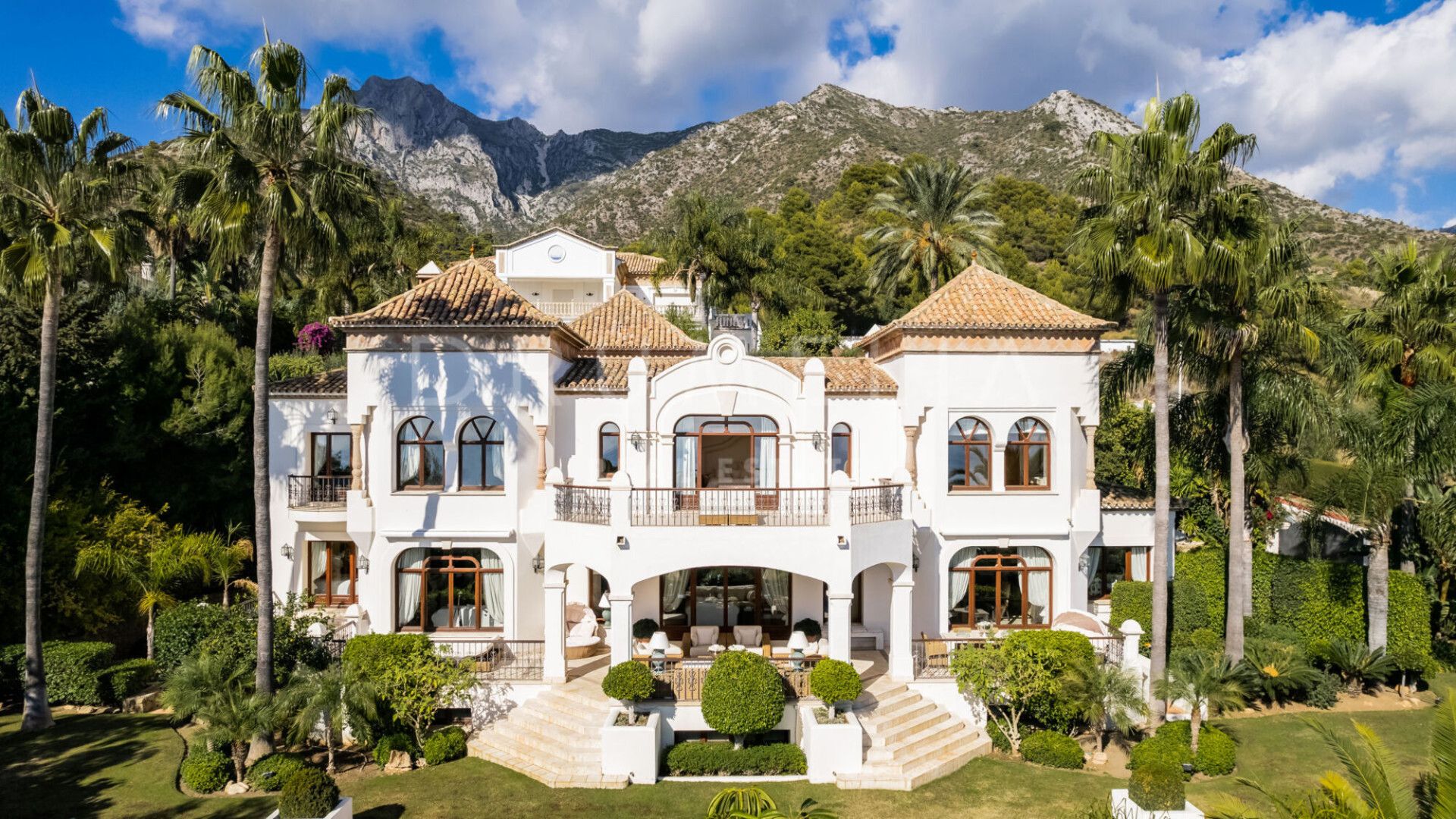 Вилла на Marbella Golden Mile, Sierra Blanca, Marbella Golden Mile, 1/12