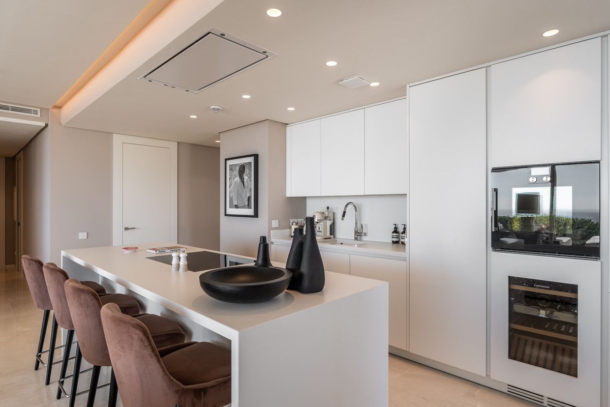 Apartamento en planta intermedia en Ojén, Ojén, 4/12
