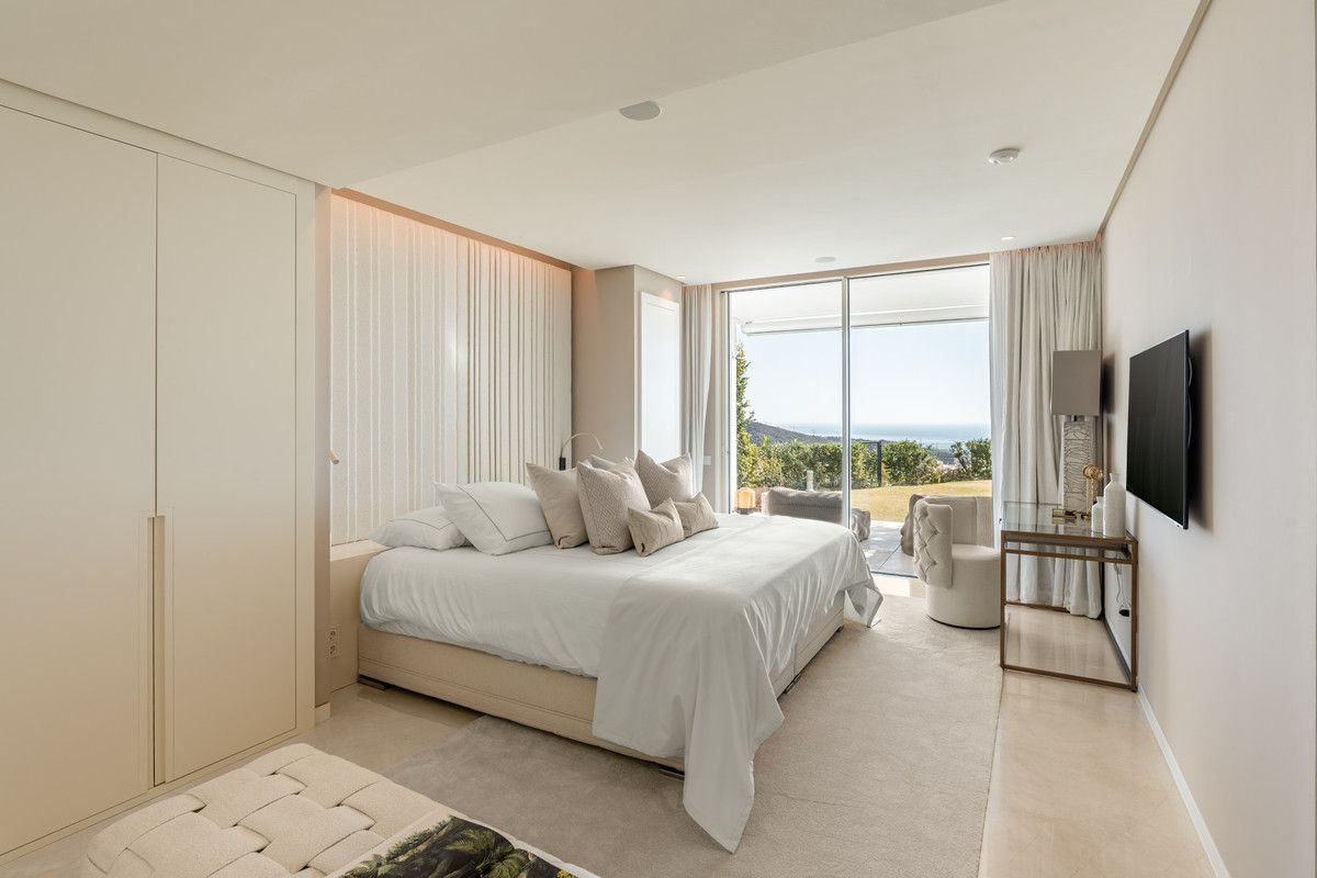 Apartamento en planta intermedia en Ojén, Ojén, 6/12